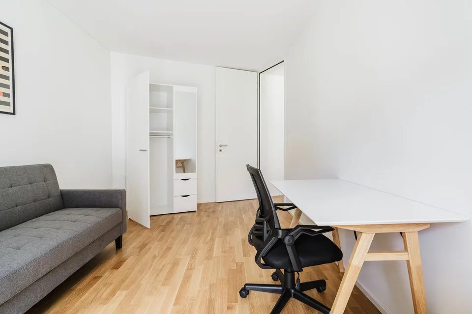 Aerata Wiedikon 4,5 locali, cantina, W/T, 10 minuti al mercato, by Blueground – foto 24 di 28