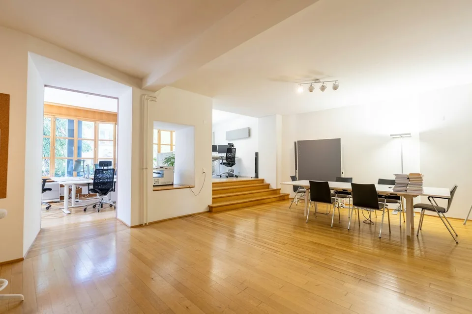 Espace de bureau historique de 195m2 au cœur de Bâle – photo 7 sur 11