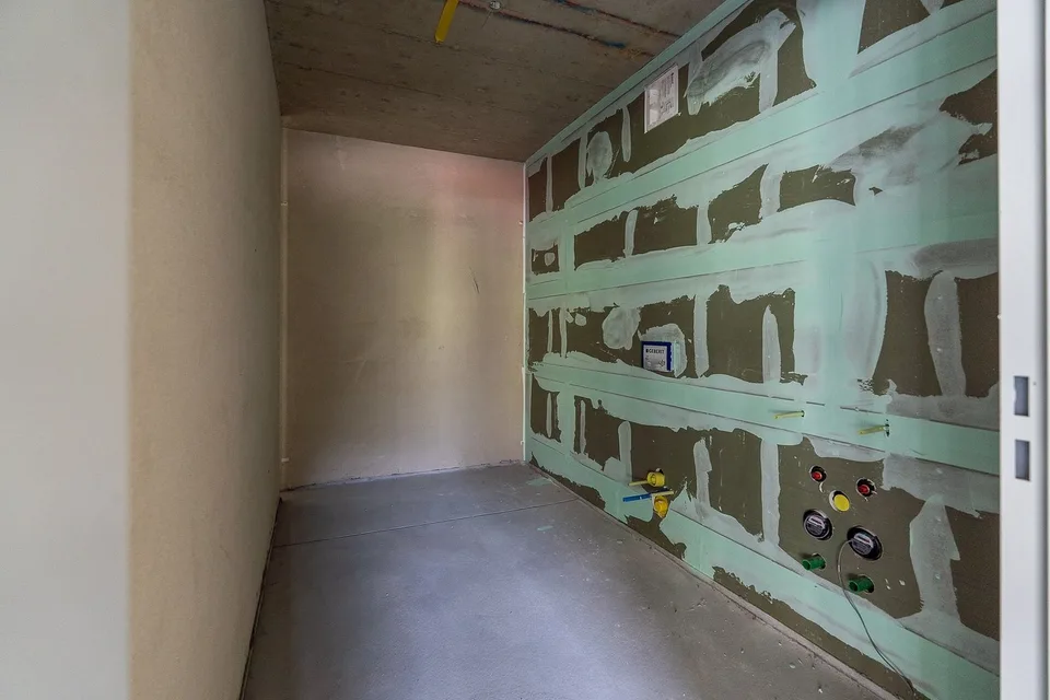 Exklusive Gewerbefläche im 2. Obergeschoss - Innenausbau durch Mieter – Foto 9 von 9