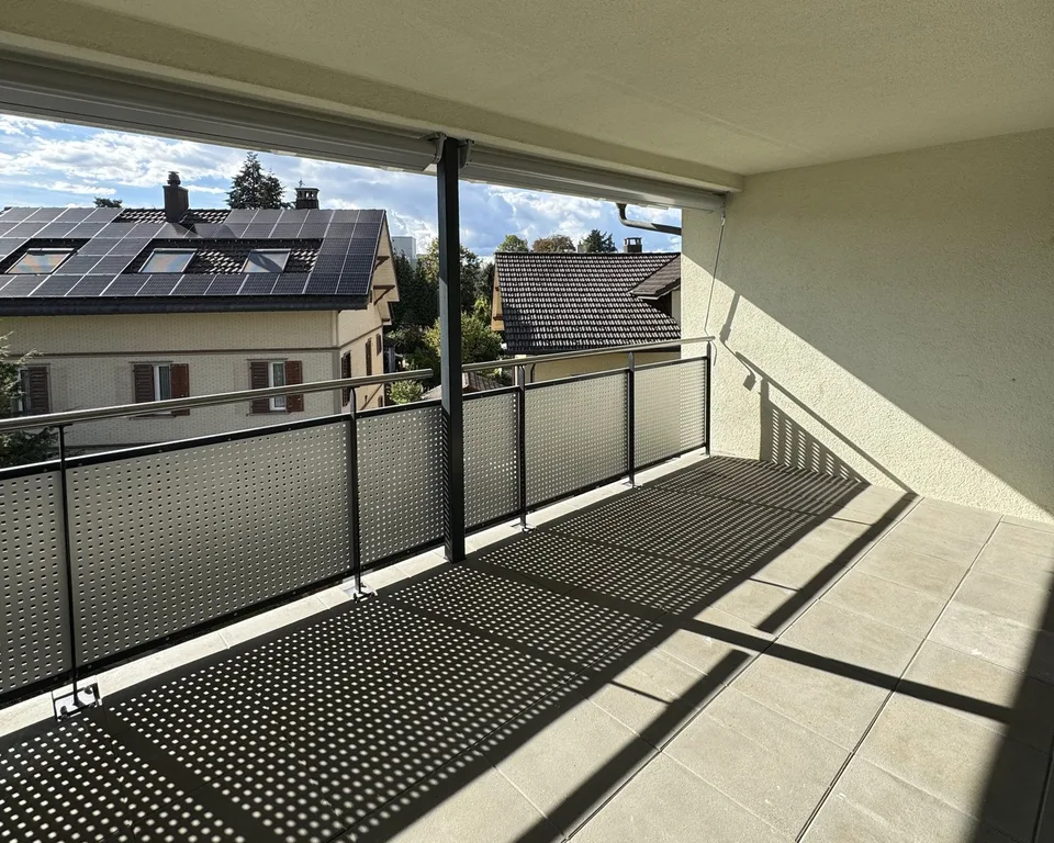 Ampio appartamento di 4.5 locali con balcone a Langenthal – foto 10 di 11