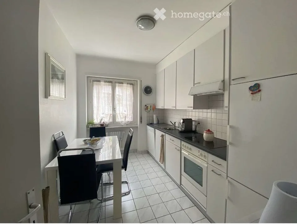 Schönes 2,5-Zimmer-Apartment mit 2 Balkonen – Foto 3 von 4