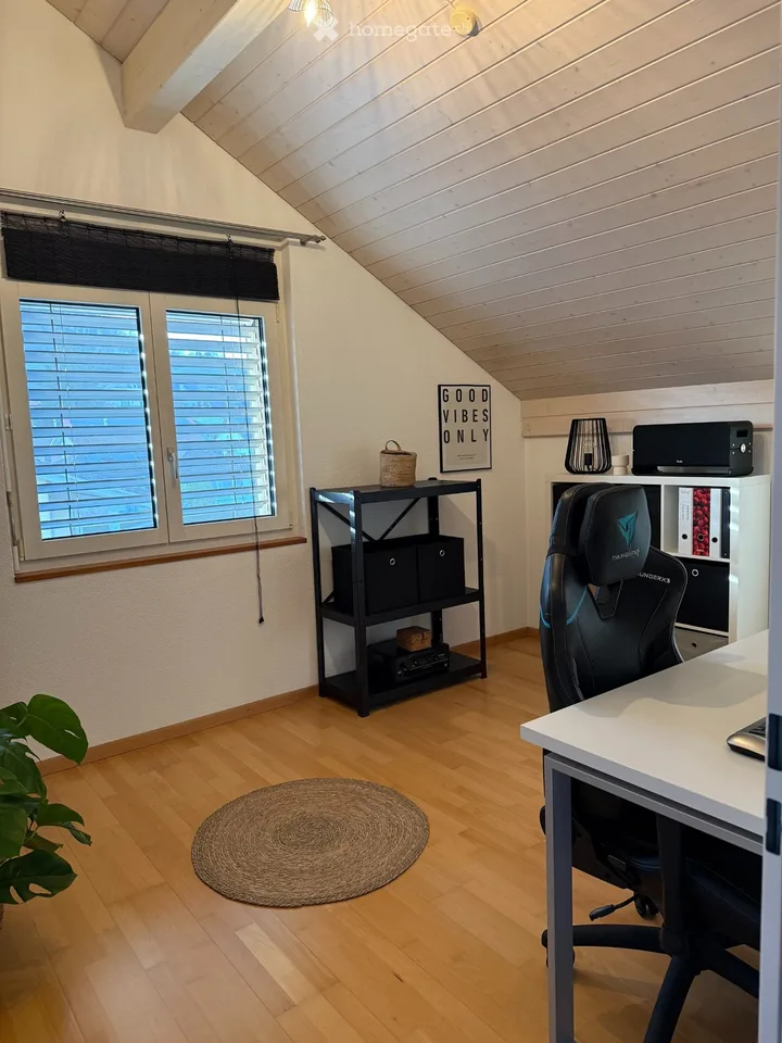 Wohnung mit Aussicht / Appartement avec belle vue – Foto 4 von 5