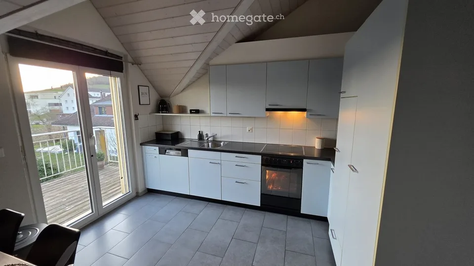 Wohnung mit Aussicht / Appartement avec belle vue – Foto 2 von 5