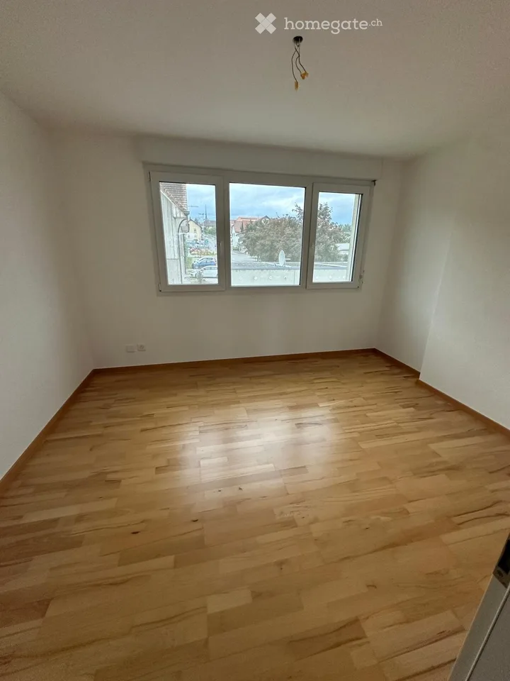 Bright 4.5-room apartment in a quiet building – photo 3 of 5