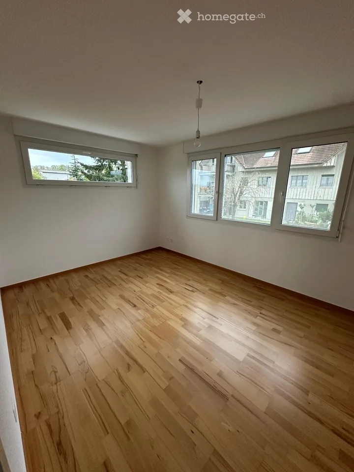 Bright 4.5-room apartment in a quiet building – photo 2 of 5