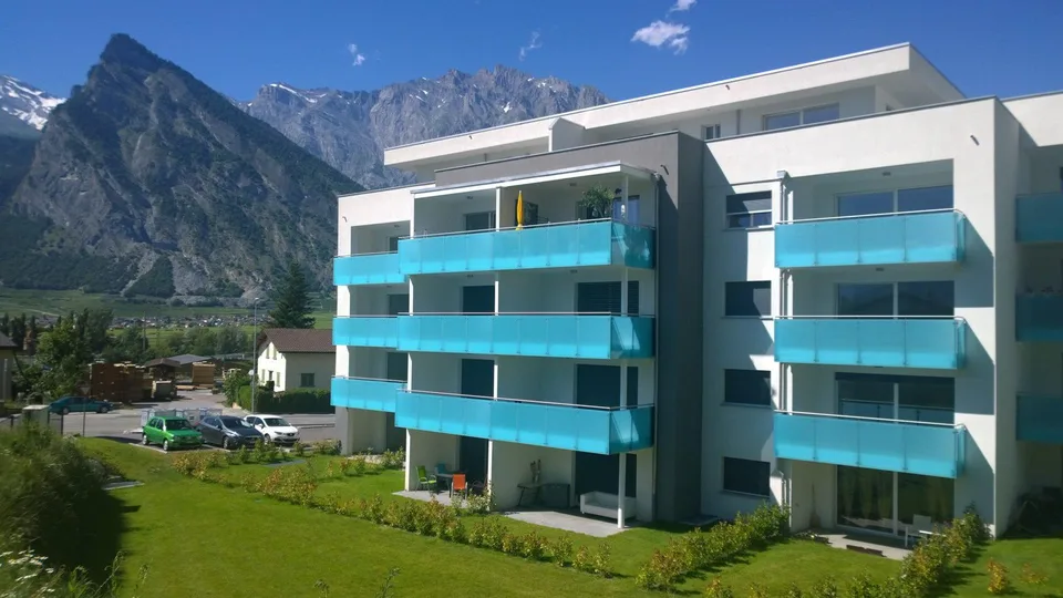 Bell'appartamento di 4,5 locali con ampio balcone, al 2° piano