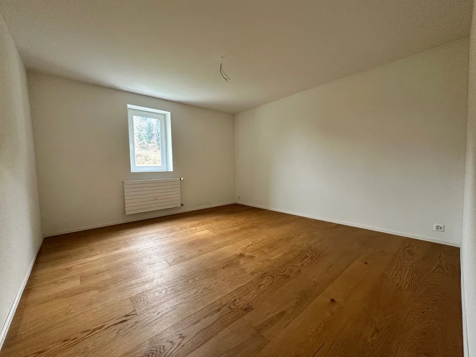 Sanierte 5.5-Zimmer-Wohnung mit grossem Garten – Foto 6 von 15