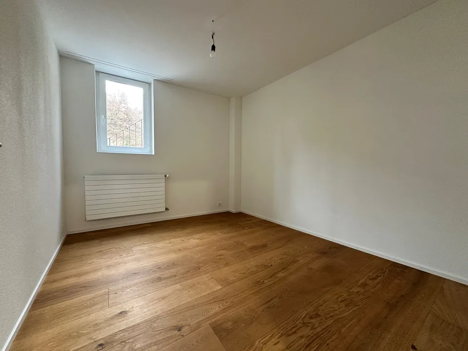 Sanierte 5.5-Zimmer-Wohnung mit grossem Garten – Foto 9 von 15