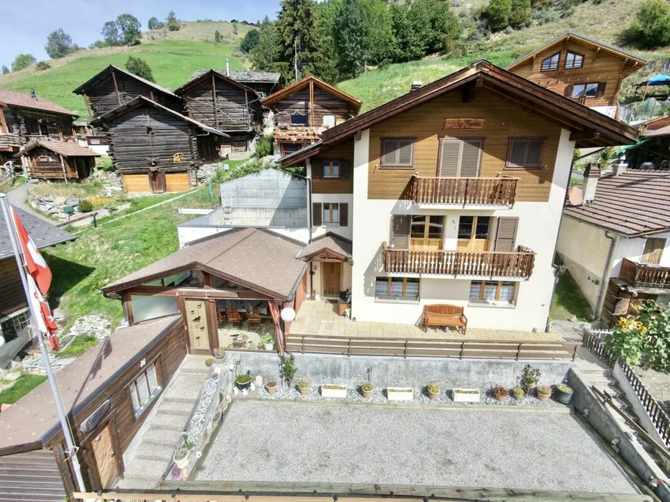 5.5 Zimmer Einfamilienhaus in St-Martin VS – Foto 2 von 30
