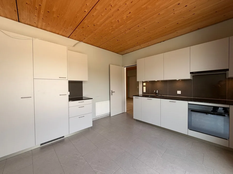 4.5-Zimmer Büro/Praxis mit Lift in Würenlos – Foto 3 von 11