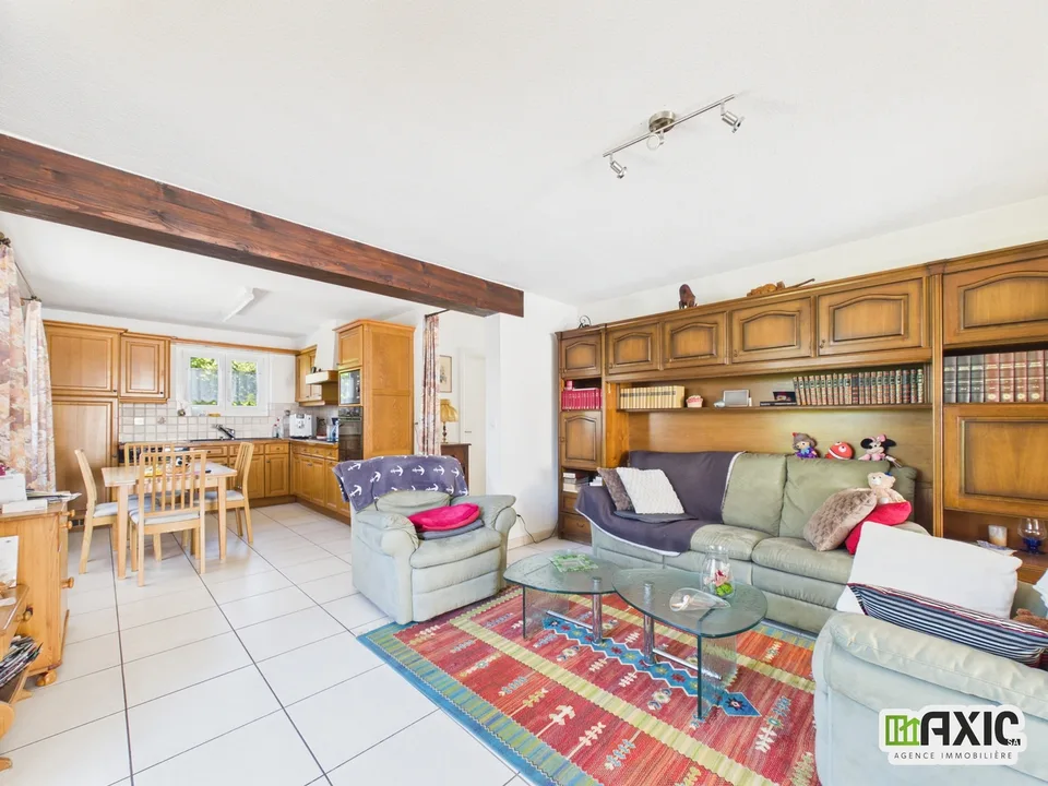A vendre - Charmante maison de 5.5 pcs avec grand jardin à Delémont – foto 6 di 13