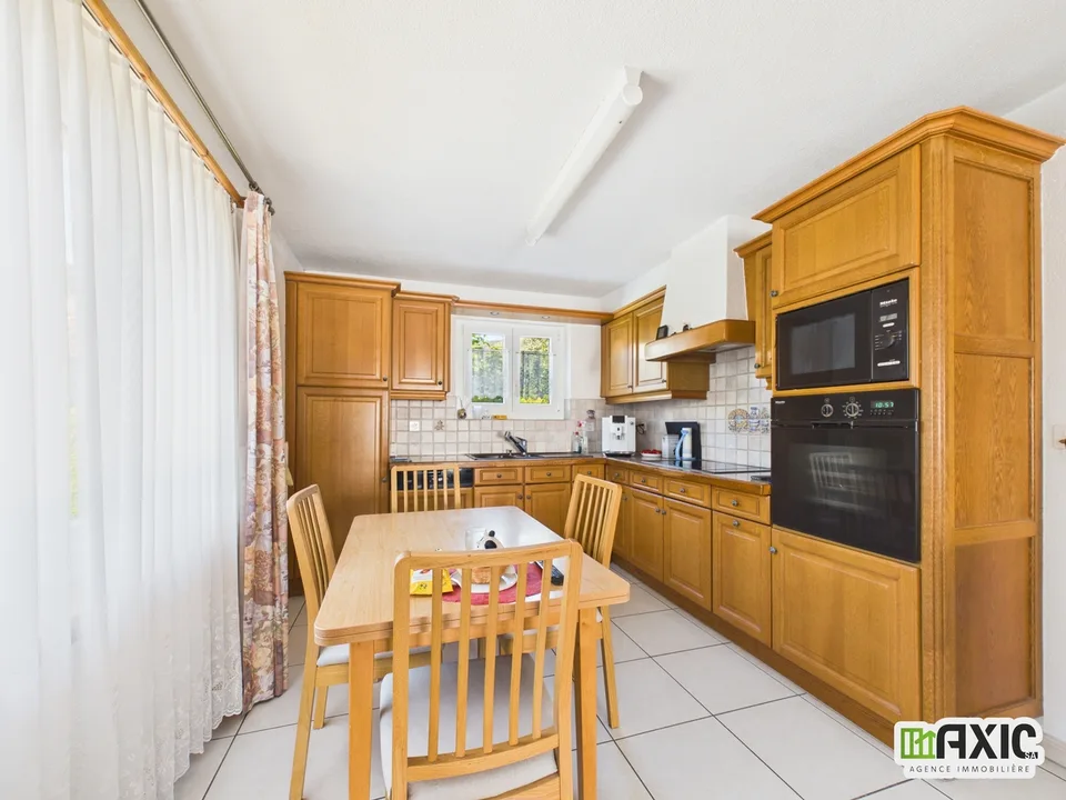 A vendre - Charmante maison de 5.5 pcs avec grand jardin à Delémont – foto 7 di 13