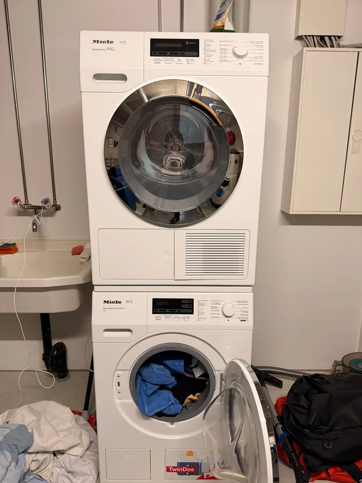 Doppel-Einfamilienhaus - Modernes Wohnen mit Pool und Minergie-Standard – Foto 13 von 16