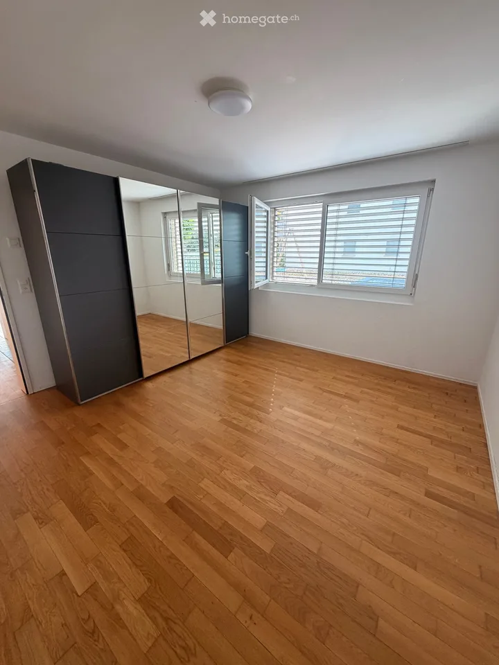3.5-room apartment in Neunkirch – with seating area, 2 parking spaces & private laundry room