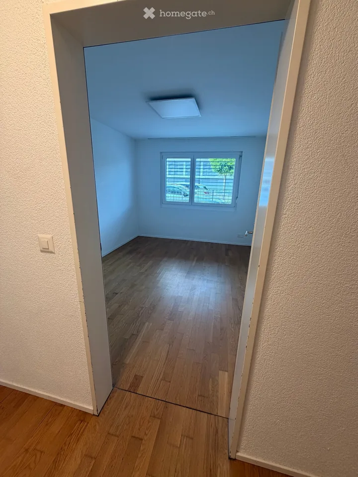 3.5-room apartment in Neunkirch – with seating area, 2 parking spaces & private laundry room