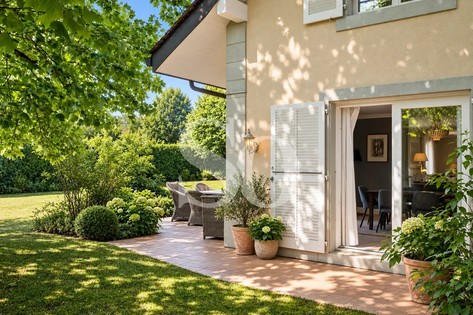 Esclusività: Elegante villa familiare su un grande terreno a pochi passi dal lago – foto 12 di 12