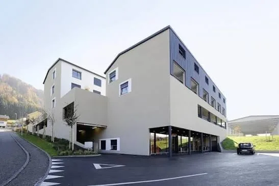 Duplex apartment of 81 m² to be handed over on December 15, 2026 – La Roche (FR)