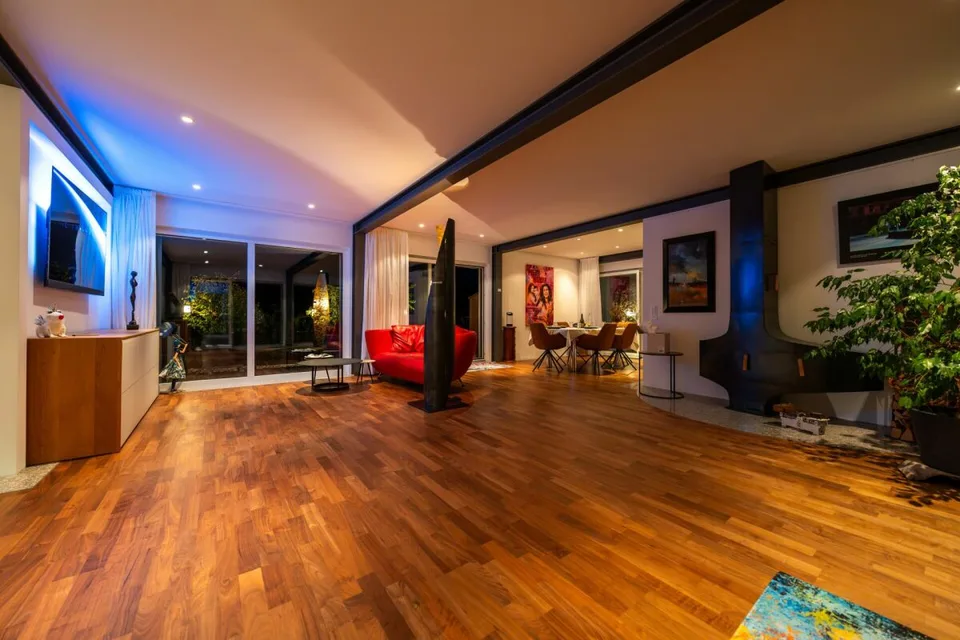 PENTHOUSE "LA VUE" | 120 M² TERRASSE AU-DESSUS DES TOITS DE BERNE – photo 3 sur 13