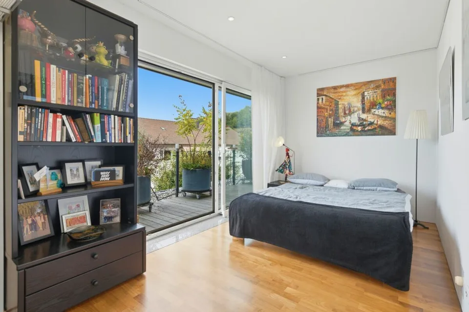PENTHOUSE "LA VUE" | 120 M² TERRASSE AU-DESSUS DES TOITS DE BERNE – photo 7 sur 13