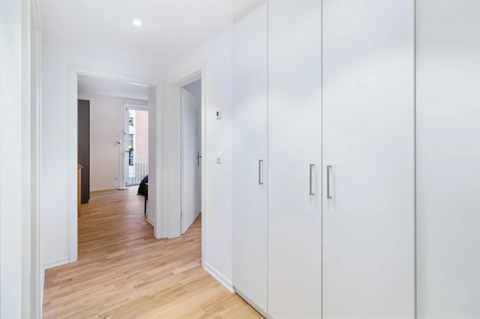 3.5 pièces à Oerlikon, près de la gare, meublé, réservation flexible immédiate – photo 14 sur 16