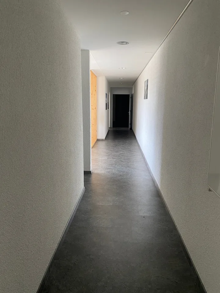 Espace commercial/bureautique polyvalent dans un emplacement idéalement situé à Wil SG – photo 4 sur 4