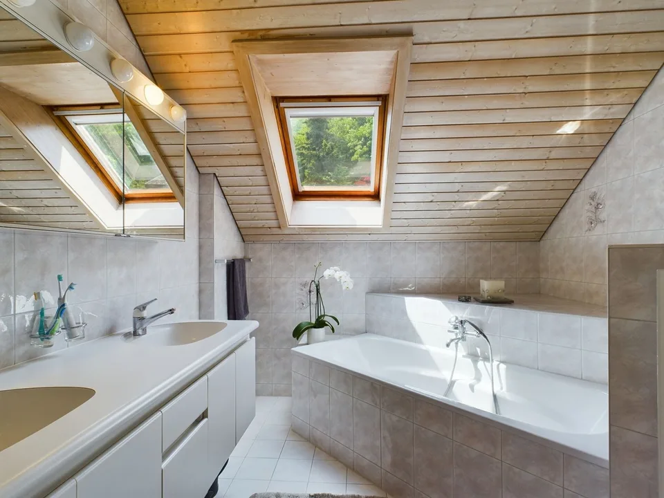 Modernes 4.5-Zimmer-Reihenhaus mit Garten in Niederbipp – Foto 22 von 27