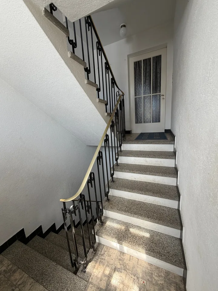 WOHN- UND GESCHÄFTSHAUS AN ZENTRALER LAGE – Foto 6 von 20