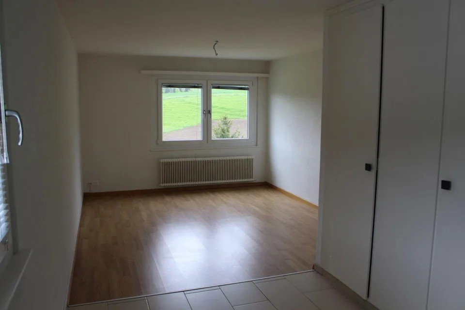Appartement de 2 pièces à louer à Valbirse