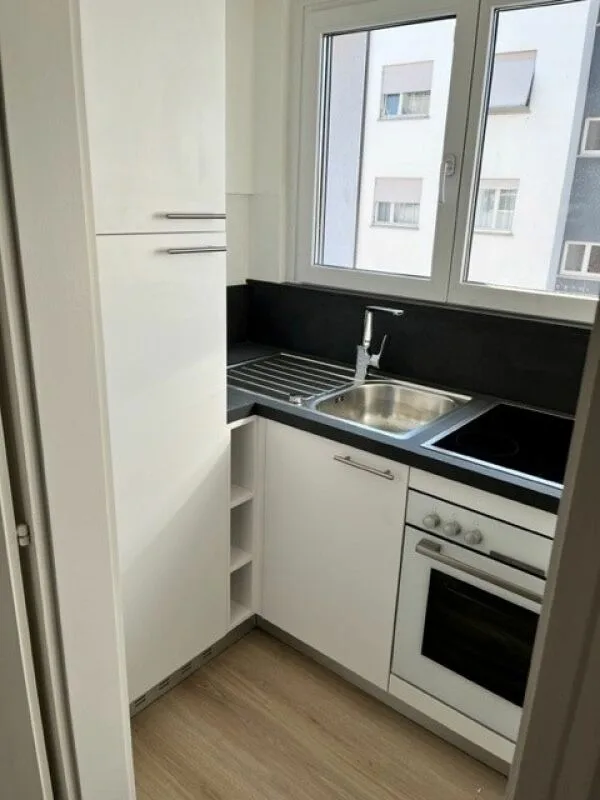 8900 Chiasso, Via G. Guisan 19, appartamento no. 1901 – foto 4 di 5