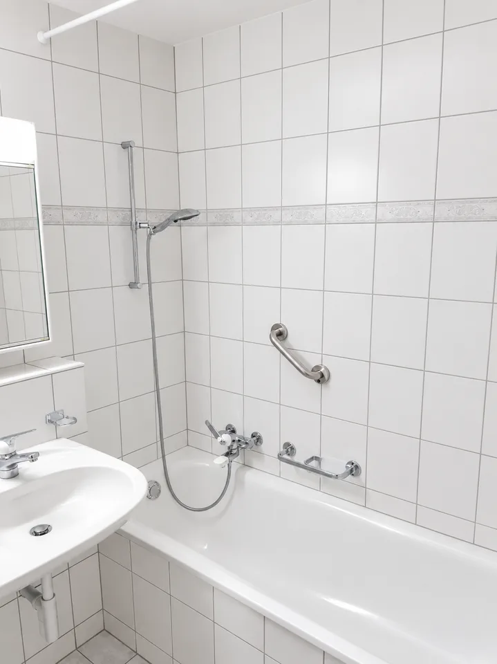 Appartement spacieux 3,5 pièces dans un emplacement central (près du Rhin, Hôpital universitaire, UKBB, Biozentrum) – photo 12 sur 14
