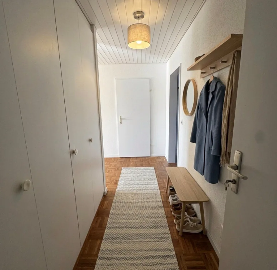 Charmant appartement 3 pièces mansardé à Oftringen – disponible immédiatement !