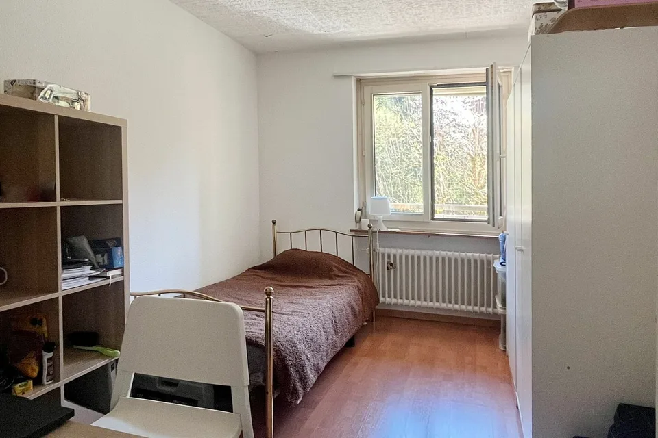 Wohnung mit Balkon mit Sicht ins Grüne nahe dem Dättwiler Weiher – Foto 3 von 9