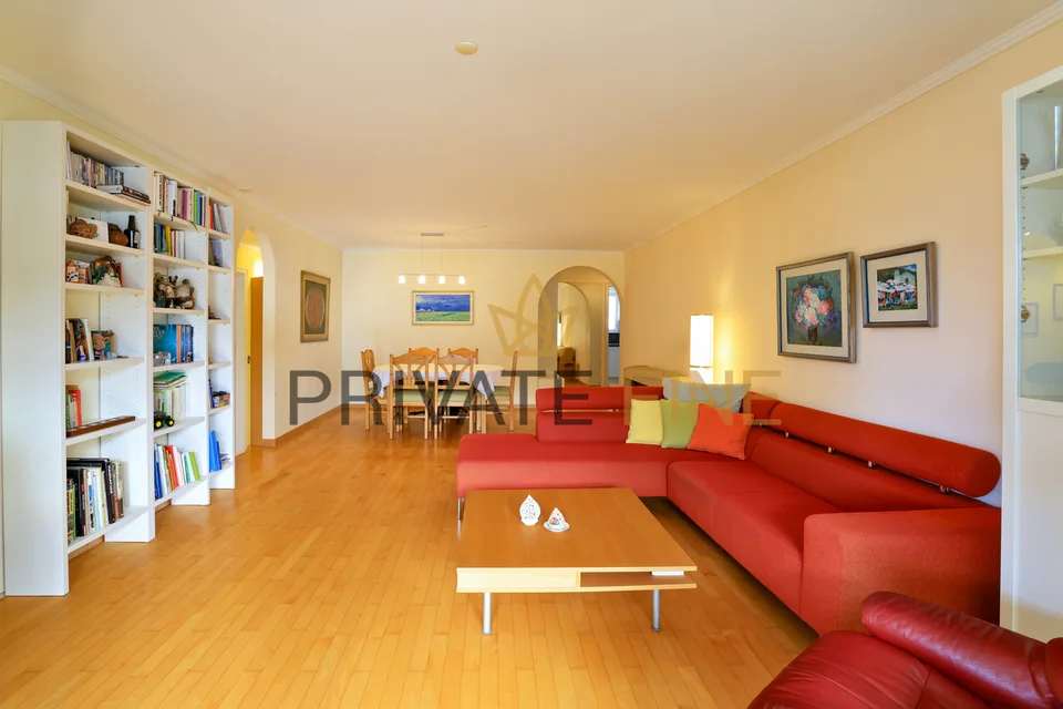 Prächtige 4.5 Zimmer Wohnung in Grünruhelage (16) – Foto 2 von 12