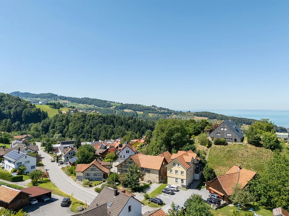 Characterful property with versatile potential – photo 12 of 13