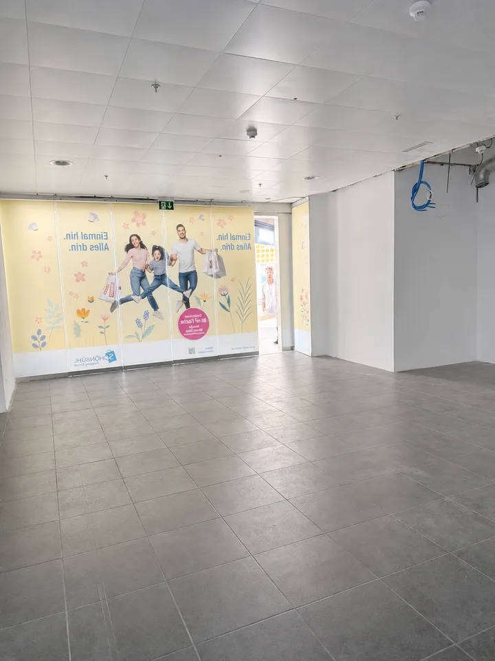 88 m² Retail-/Verkaufsfläche neben Eingang – Foto 6 von 9
