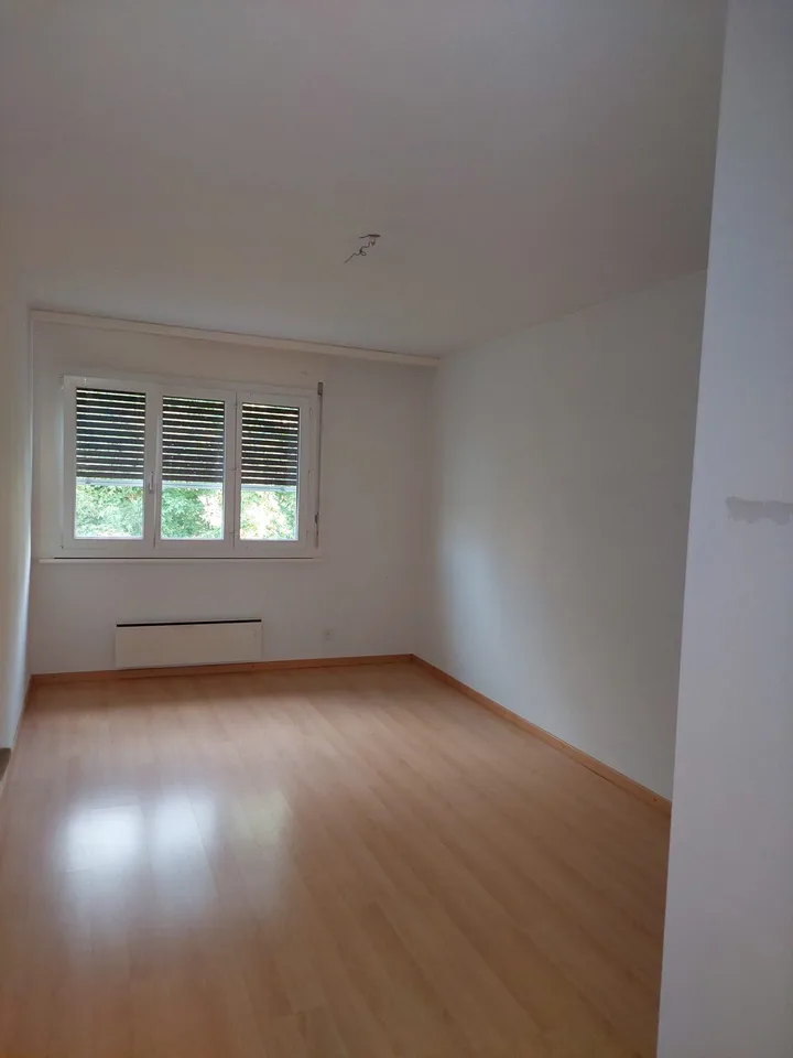 BEFRISTET 4.5-Zimmer-Familienwohnung im Amselwegquartier – Foto 10 von 12