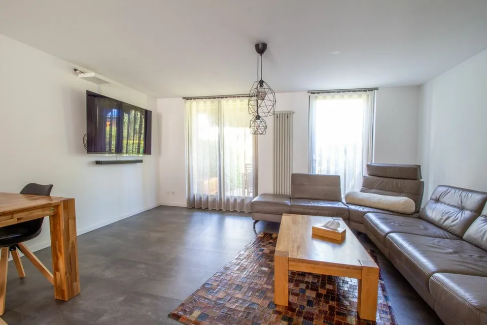 Casa a schiera ristrutturata e familiare di 5,5 locali – foto 7 di 30