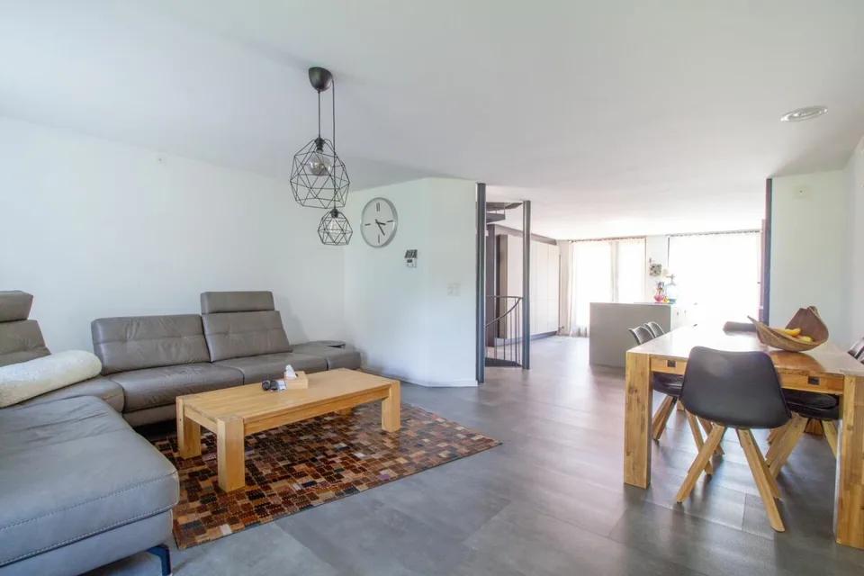 Casa a schiera ristrutturata e familiare di 5,5 locali – foto 6 di 30