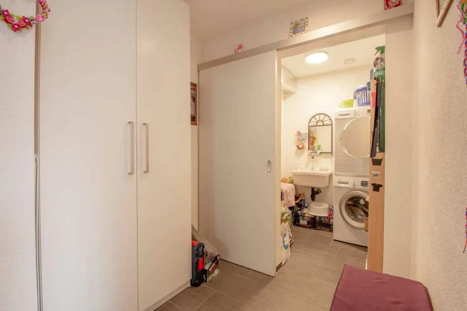 Familienfreundliche 4.5 Zimmer Wohnung mit Balkon und ca. 121m2 Wohnfläche in Pfungen – Foto 11 von 12
