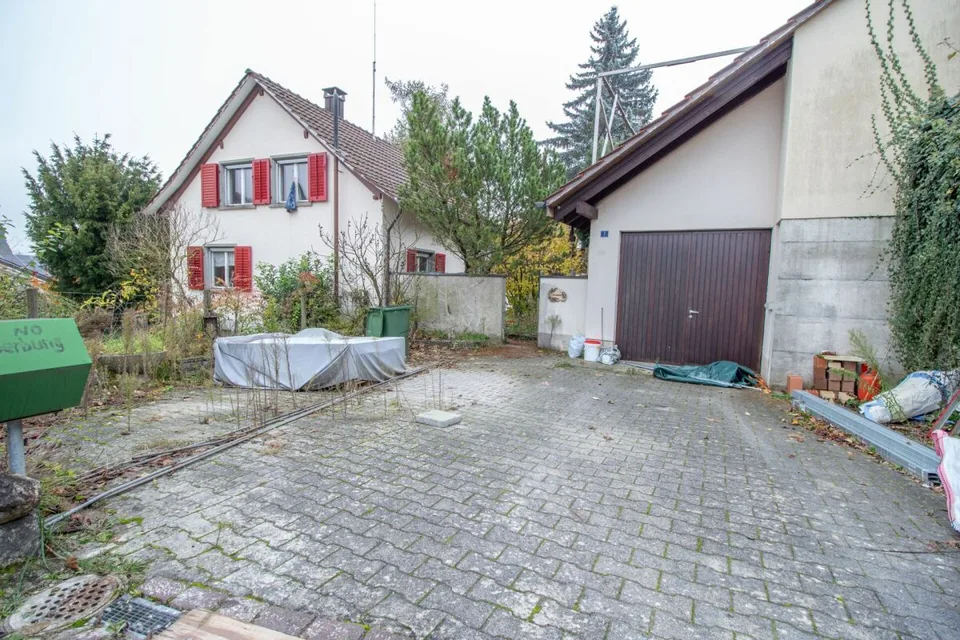 Maison individuelle dépendante avec potentiel, bâtiment d'atelier/garage séparé de grande taille – photo 8 sur 24