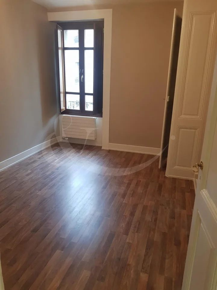 4 Zimmer Wohnung in Genève – Foto 5 von 8
