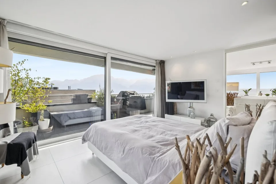 Prachtvolle 4,5-Zimmer-Wohnung mit hohem Standard – Foto 9 von 11