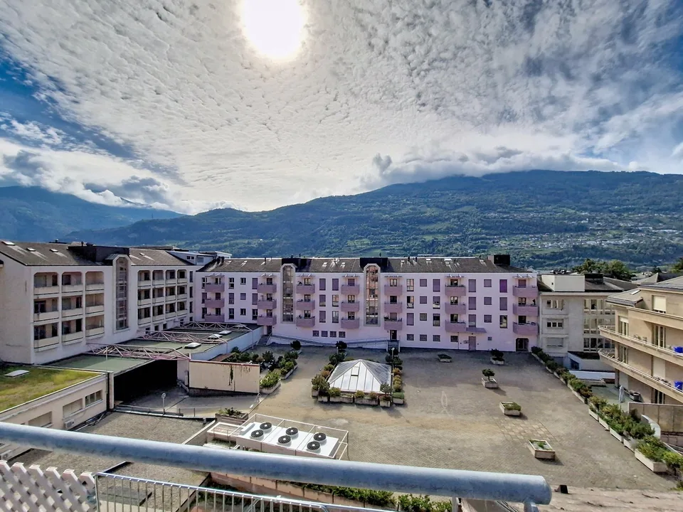 Sion, appartamento di 4.5 locali nel centro città e vicino a tutte le comodità