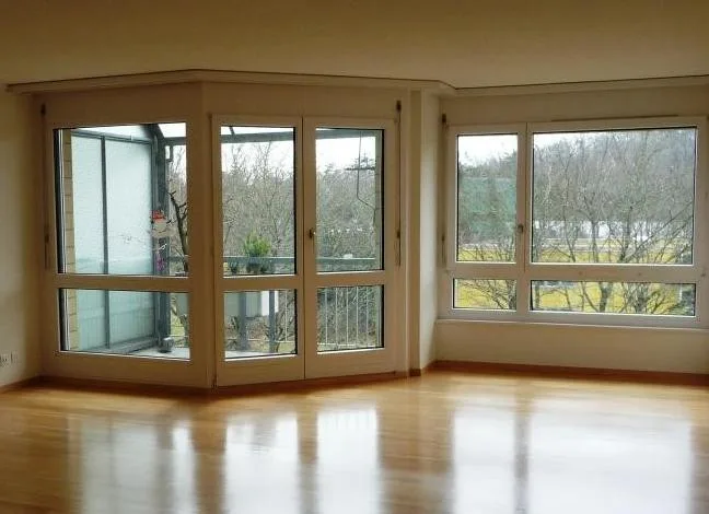 3.5-Zimmerwohnung mit gedecktem Gartensitzplatz – Foto 5 von 10