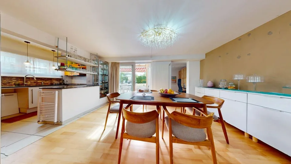 Casa indipendente con due appartamenti e spazi esterni! – foto 7 di 13