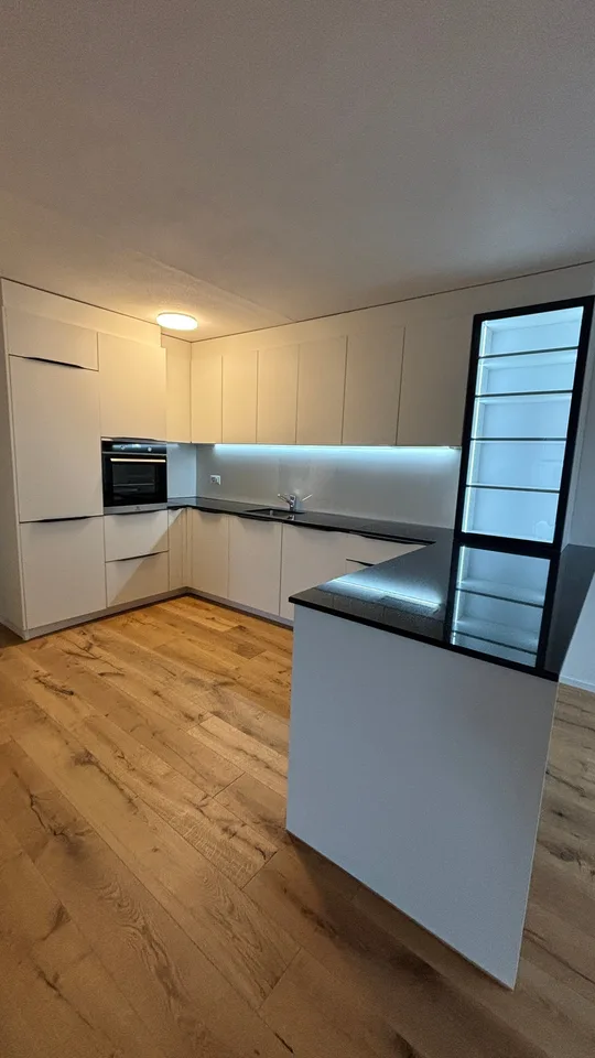 Trasferirsi e sentirsi a casa in questo appartamento di 3,5 locali moderno con balcone – foto 4 di 8