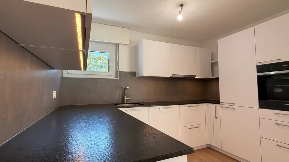 Schönes 4,5-Zimmer-Apartment im Erdgeschoss – Foto 3 von 16