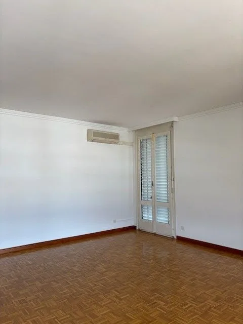 ELEGANTES 2.5 ZIMMER-WOHNUNG MIT SCHÖNER SEEVIEW – Foto 5 von 13