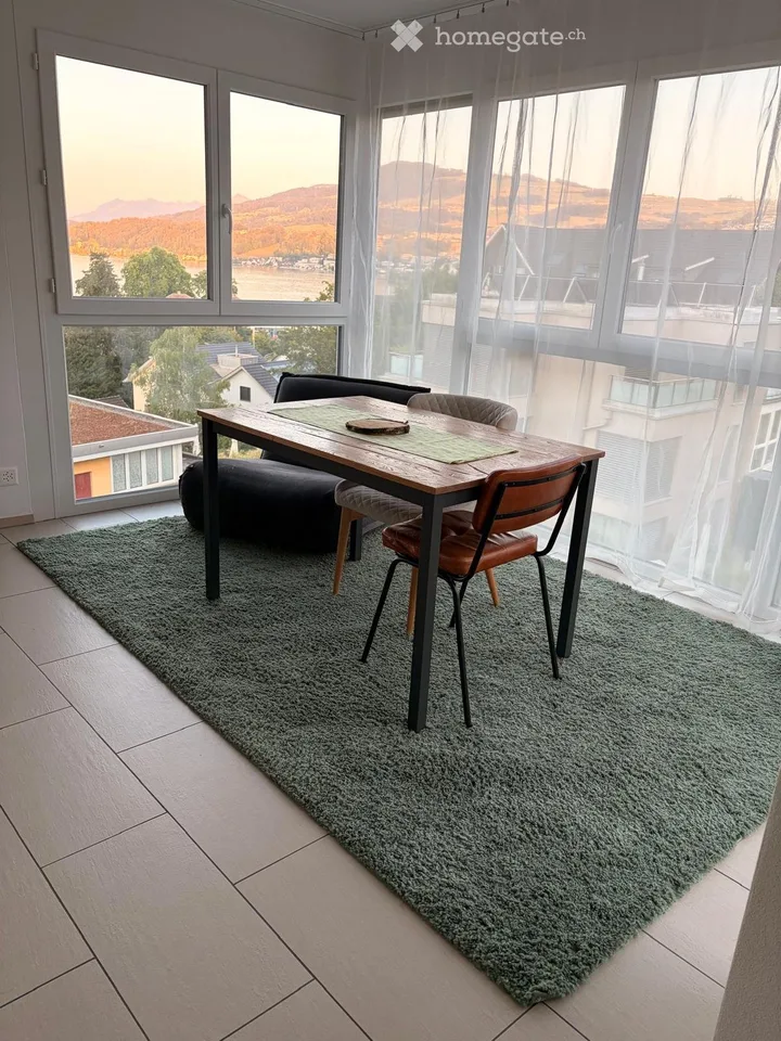 Moderne Wohnung mit atemberaubender Seesicht (befristet) – Foto 3 von 5