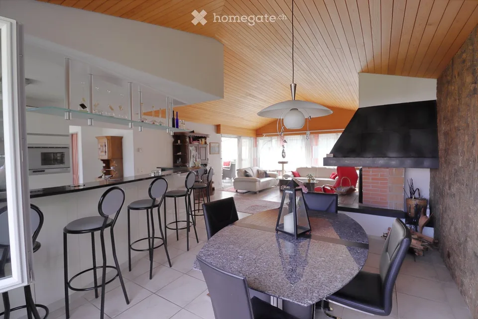 Maison de 4 ½ pièces indépendante avec beaucoup de potentiel à vendre à Fällanden dans un emplacement ensoleillé – photo 4 sur 17